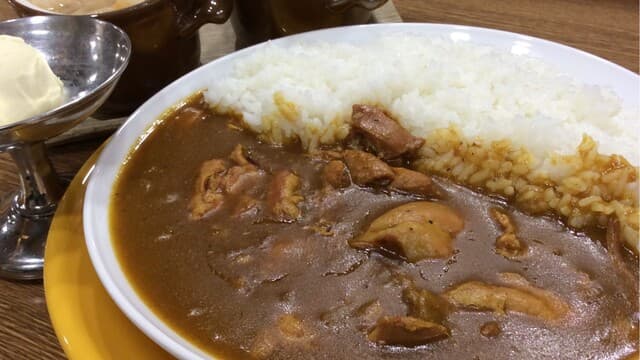 Curry House Colombo: классическое карри в стиле Саппоро