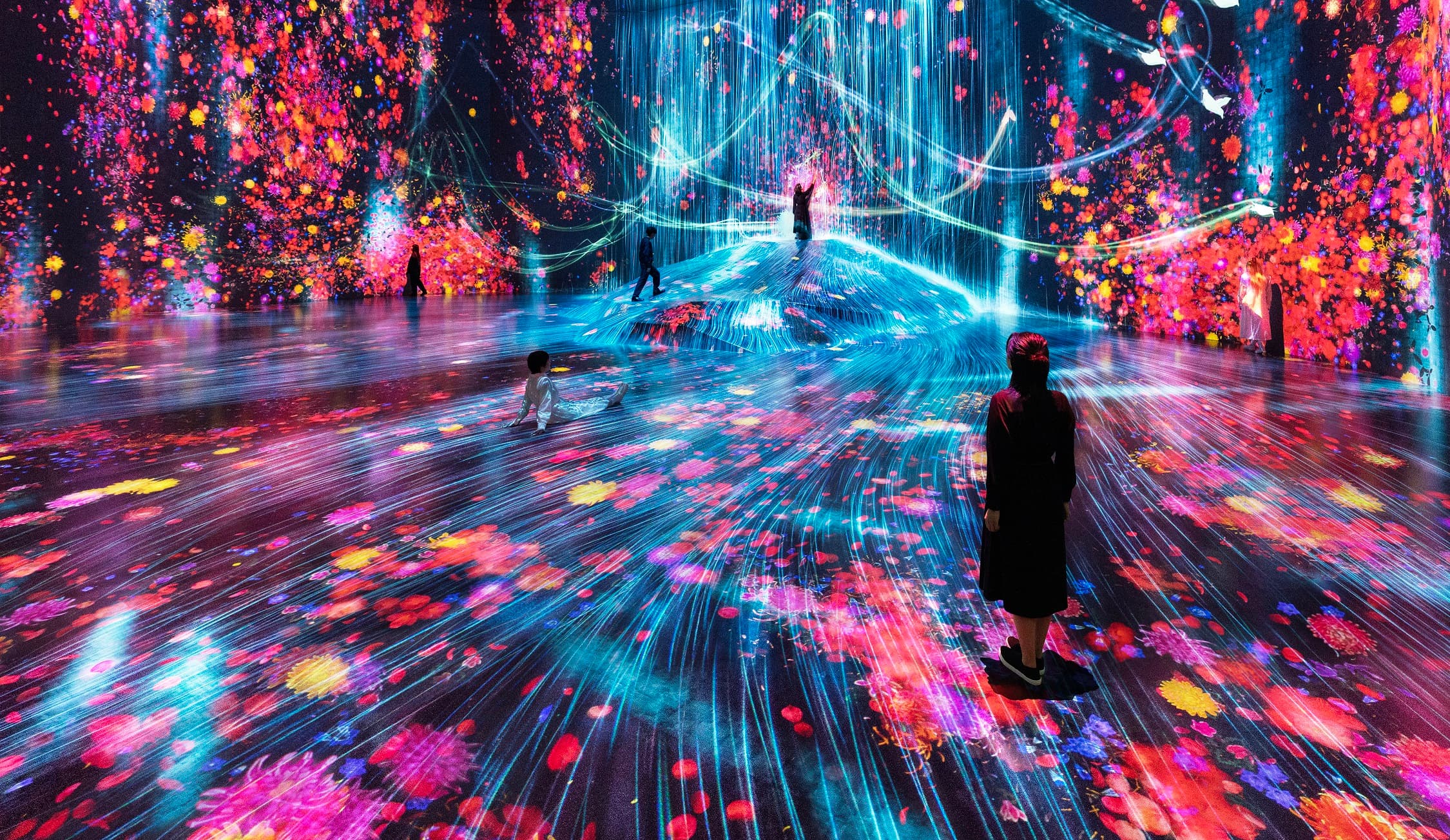 teamLab Borderless: Музей цифрового искусства MORI Building