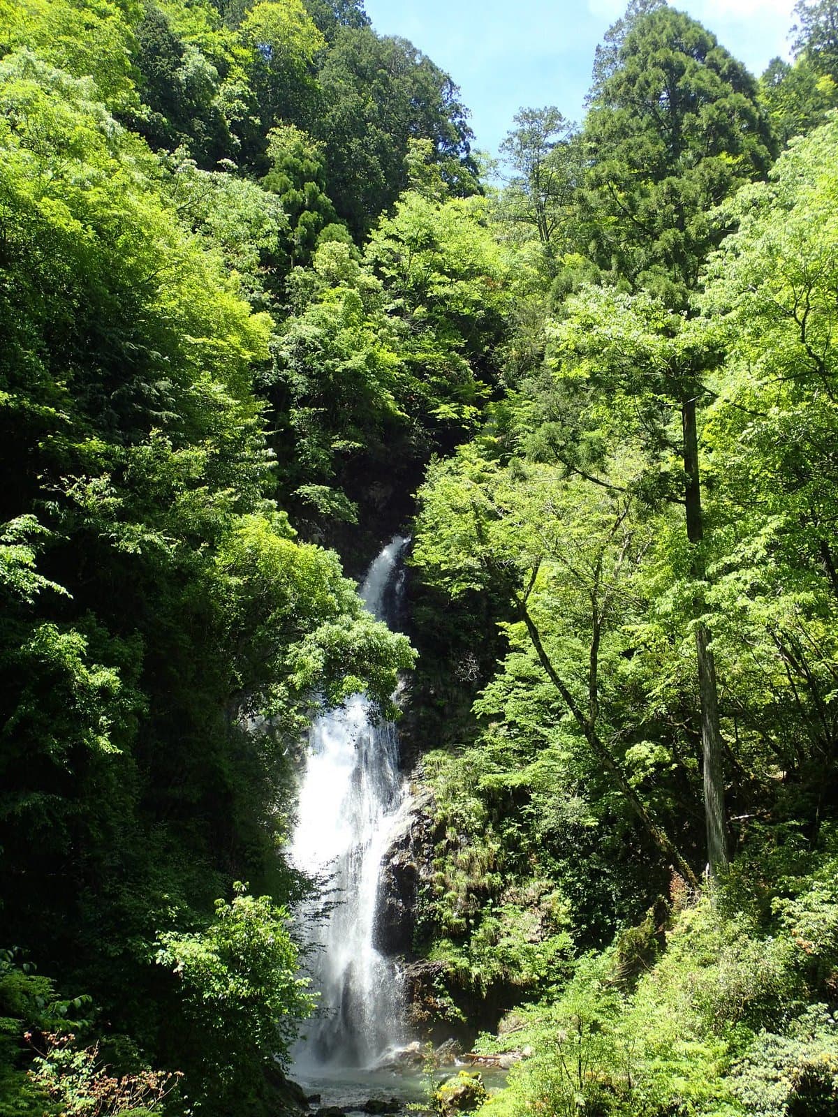 Водопад Хара Фудо