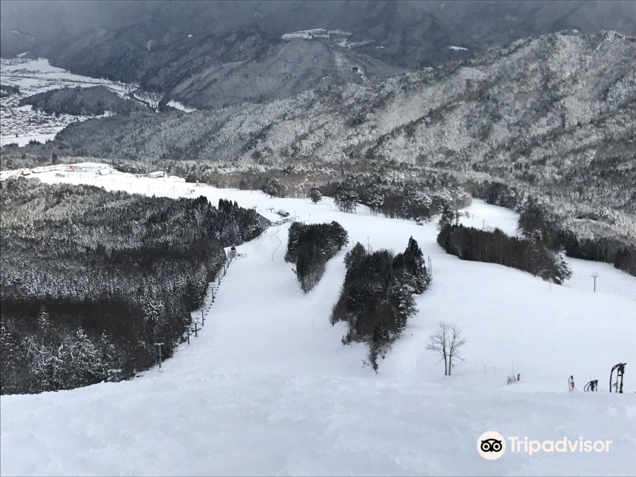 Курорт Хида Фунаяма Аркопия