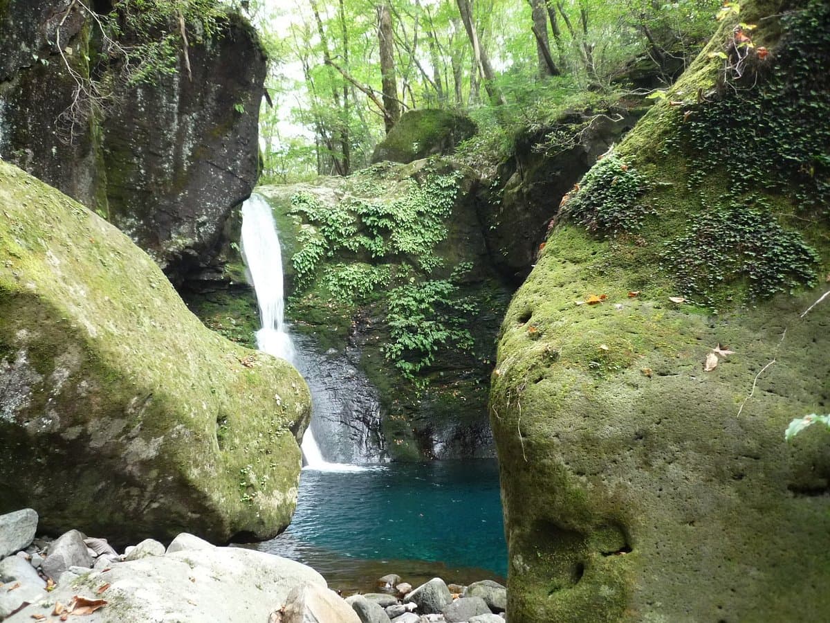Водопад Оширадзи