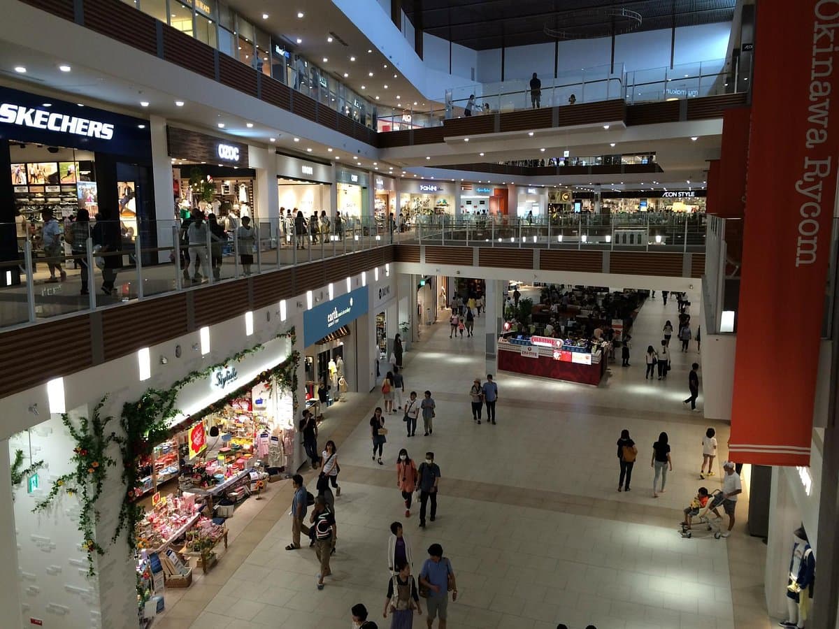 Торговый центр AEON MALL Okinawa Rycom