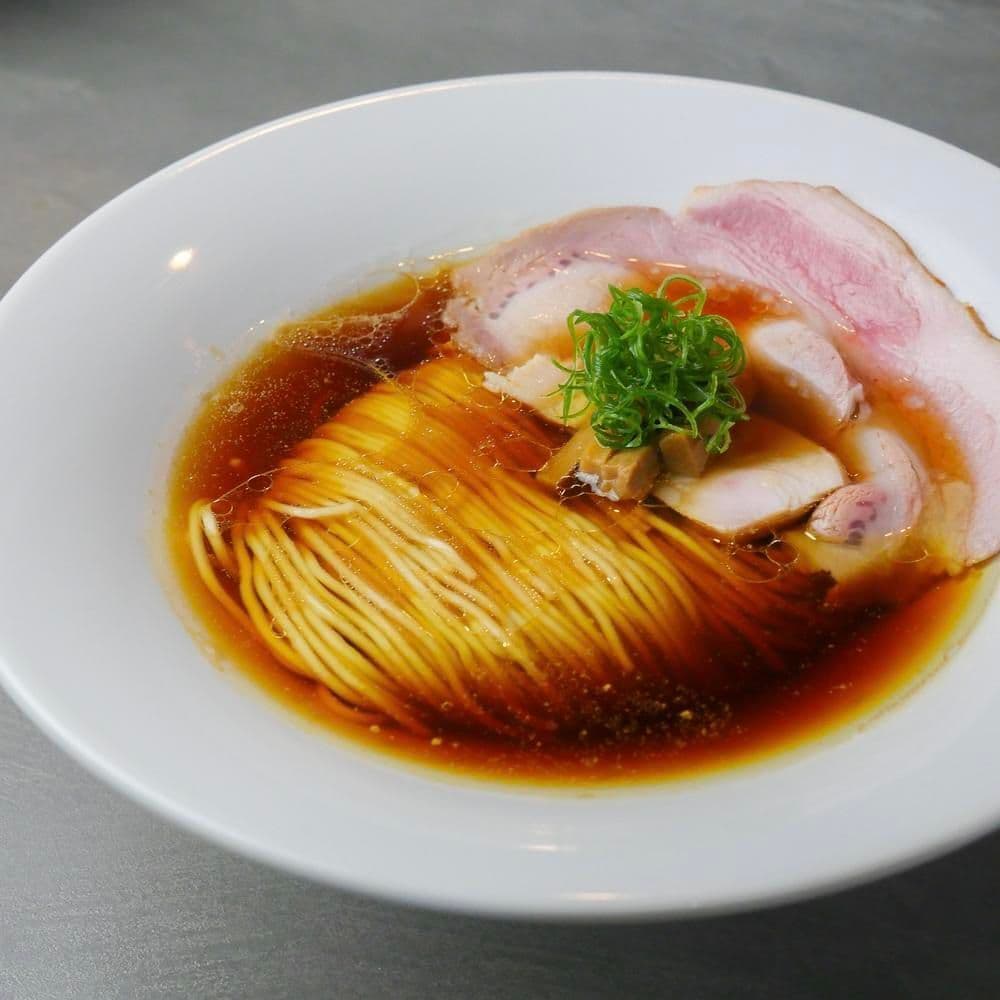 Ramen Break Beats: авторский рамен на курином бульоне