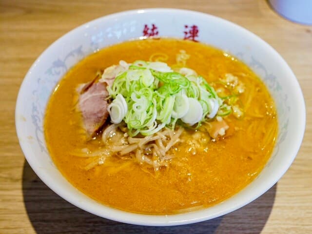 Sapporo Junren Sapporo ten: эталонный мисо-рамен