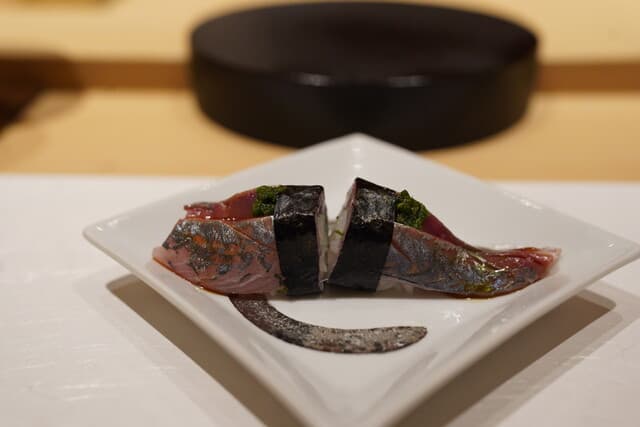 Maru Zushi: суши эдомаэ высшего класса в Саппоро