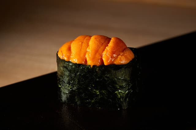 Susukino Sushi Kin: классические суши эдомаэ в Саппоро