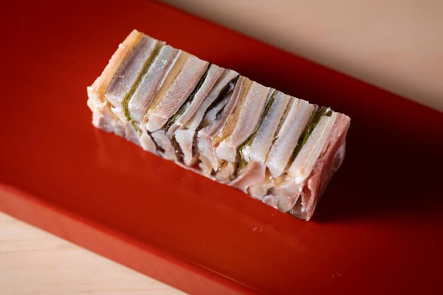 Shimoyamitenae Izuru: авторская кухня Хоккайдо