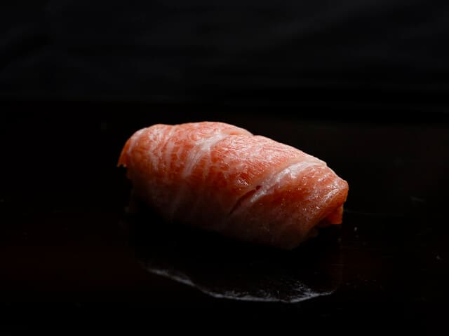 Sushi Miyakawa: суши-омакасе с Хоккайдо