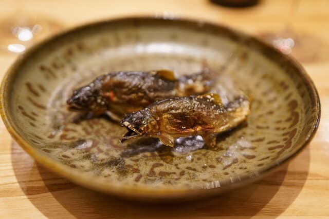 Shunsai Shungyo Tajima: сезонная кухня изакая