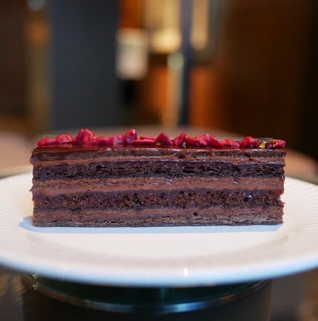 La Maison du Chocolat Marunouchi ten: парижские конфеты с ганашем