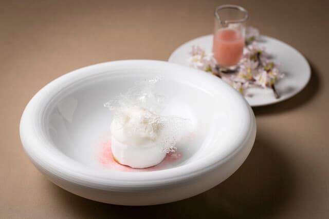 L'ecrin Ginza: классический французский ресторан