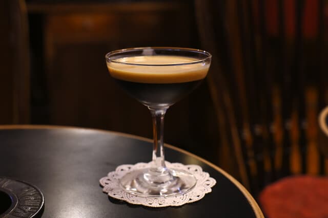 CAFE DE L’AMBRE: историческая кофейня в Гинзе