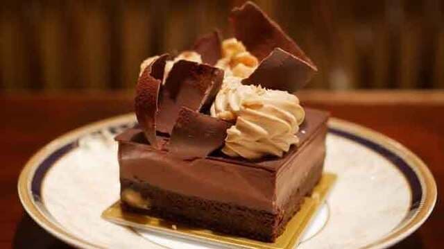 patisserie Paris S'eveille: классическая французская кондитерская