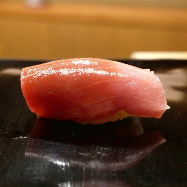 Nihonbashi Kakigaracho Sugita: Эдо-маэ суши высшего класса