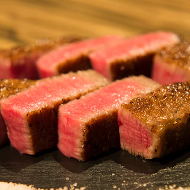 Yakiniku Jumbo Hongo: первоклассное якинику с вагю