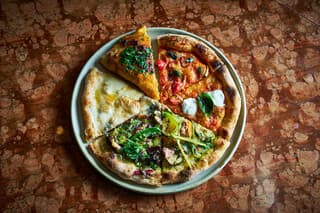 The Pizza Bar on 38th: пицца-омакасе за стойкой