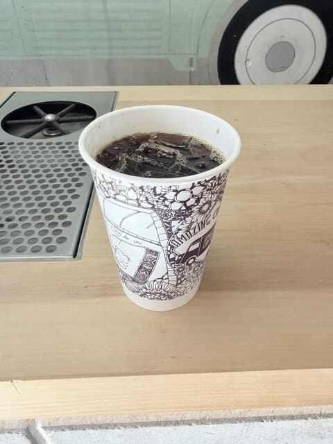 AMAZING COFFEE: спешелти-кофе и вафли