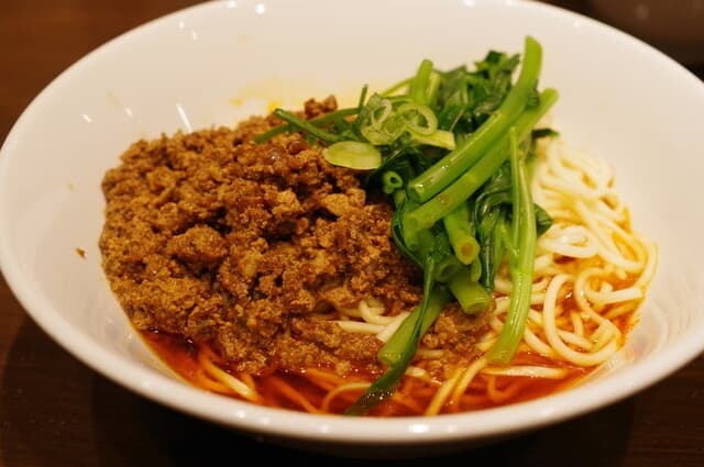 Rokubou Tantanmen: эталонный тантанмен без бульона