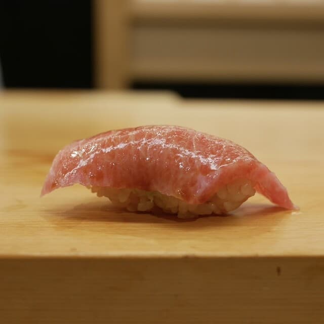 Kizaki: суши эдомаэ с резким характером