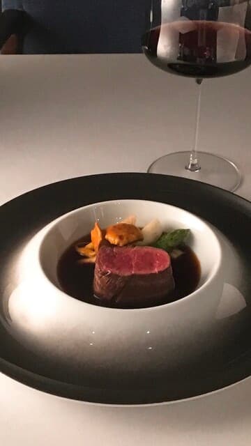 Restaurant Raffinage: классическая французская кухня