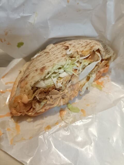 REIS KEBAB Shinjuku ten: недорогой и быстрый донер-кебаб