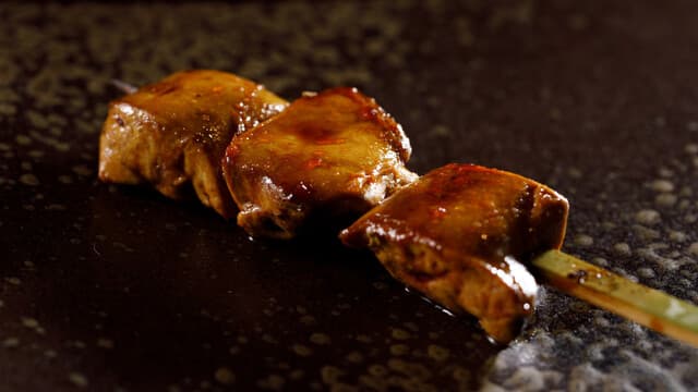 YAKITORI Moe es: якитори с французским подходом