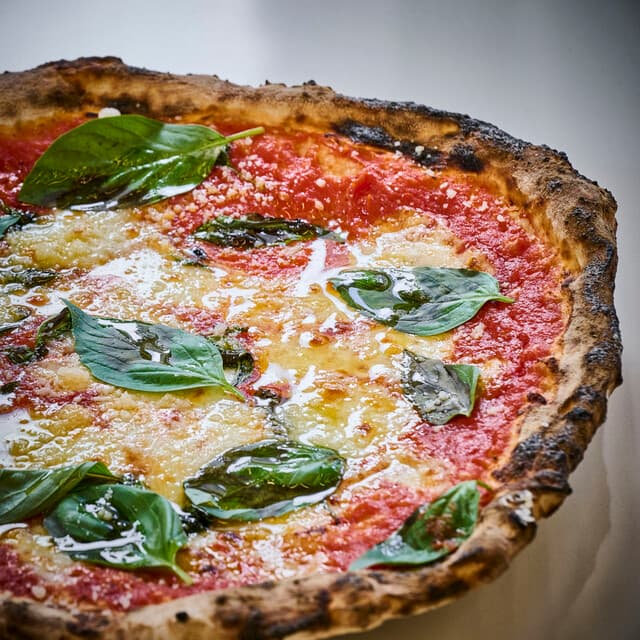 Fakalo pizza gallery: уникальная пицца в формате дегустационного сета