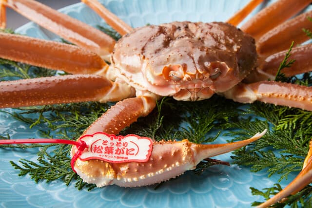 Ginza Kani Matsu: сезонное кайсэки с крабом мацуба