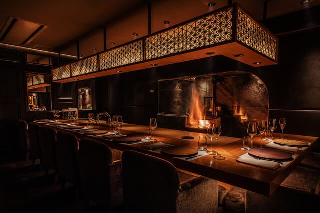 Metis Roppongi: современная европейская кухня на открытом огне