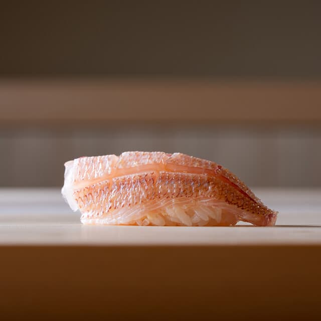 Sushi Ikkou: авторские суши эдомаэ в Гинзе