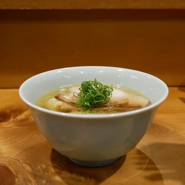 Chuka Soba Shibata: эталонный рамэн на курином бульоне