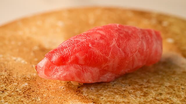 sushi takahashi kousuke: авторское омакасе и винное сопровождение