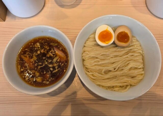 Ramen Wara: сио-цукэмэн и тясю с углей