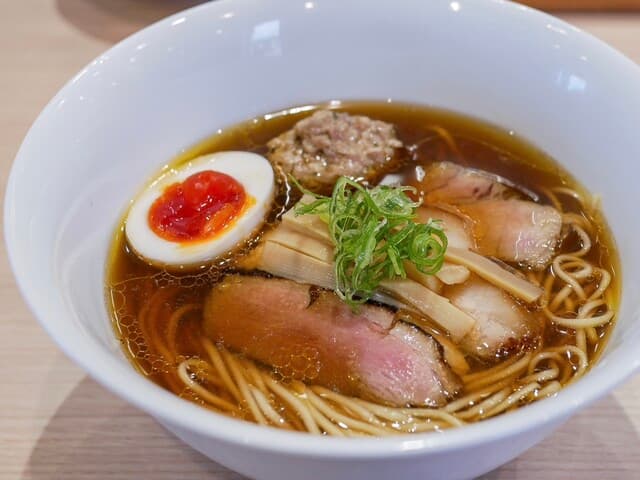 Kanazawa Mentumikki: авторский рамен со сложным бульоном