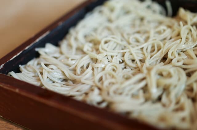 Yamasato no Soba Marutomi: соба дзювари в лесном доме