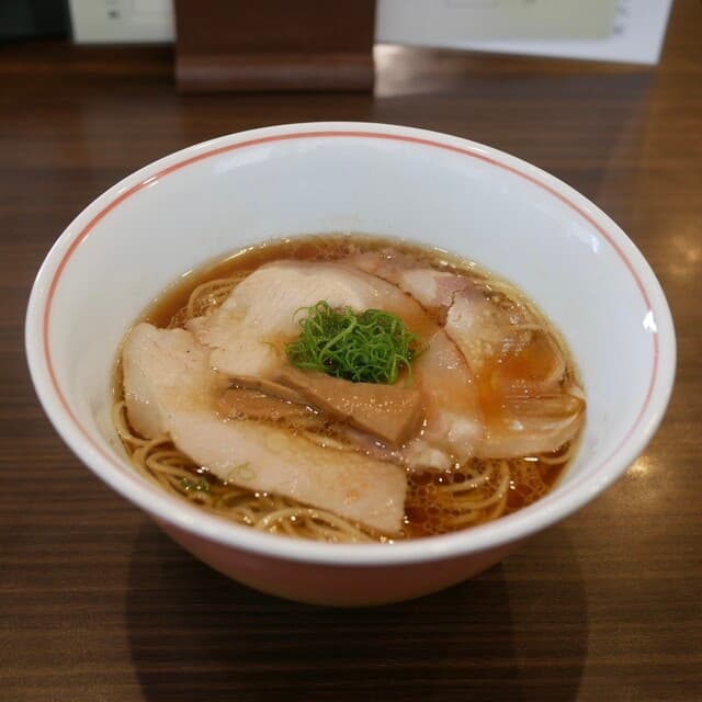 Ramen Mugi Hitotsubu: эталонный рамен с домашней лапшой