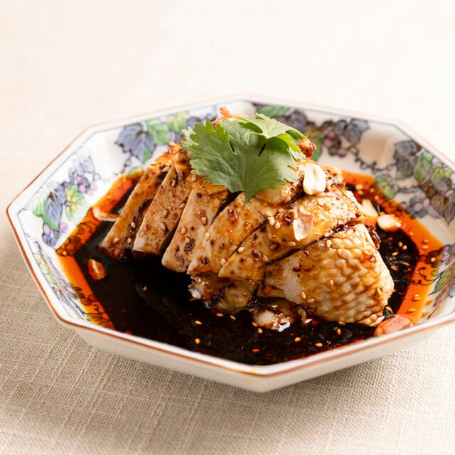Chinese Sai Muen: китайская кухня из долины Ина