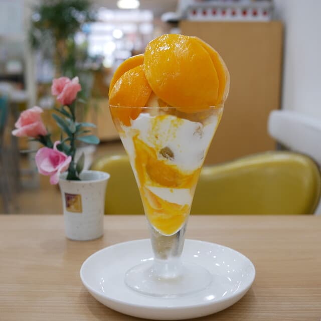 KOBOYA Ikeshita ten: роскошные сезонные парфе с фруктами