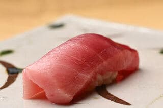 Sushi Isao: щедрое омакасэ из рыбы префектуры Айти