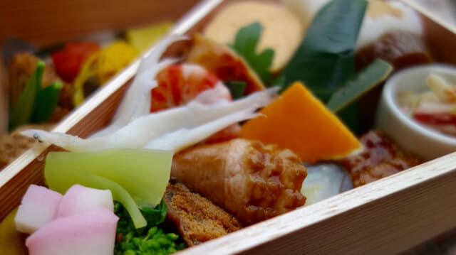 Kyoshumi Hishiiwa: эталонные бенто в киотском стиле