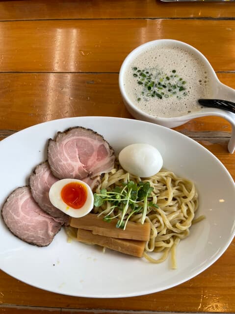Ore no Ramen Appare Ya: рамен с кремовым бульоном-эспума