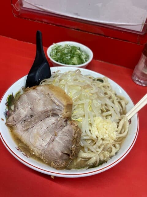 Ramen Jiro Kyoto ten: культовый рамен в стиле Дзиро