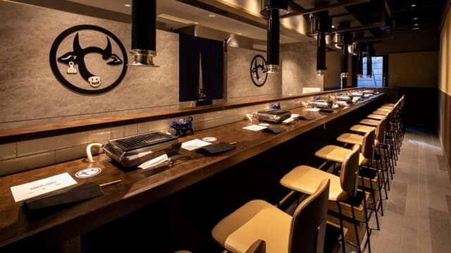 Yakiniku Yamachan: сетовое якинику в Киото