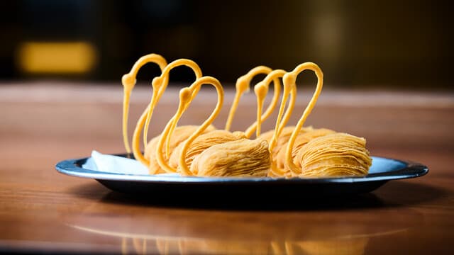 Chinese Sai guu: театральная китайская кухня за стойкой