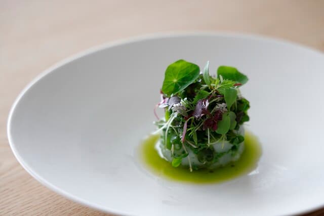 Shiro: современная европейская кухня в Киото