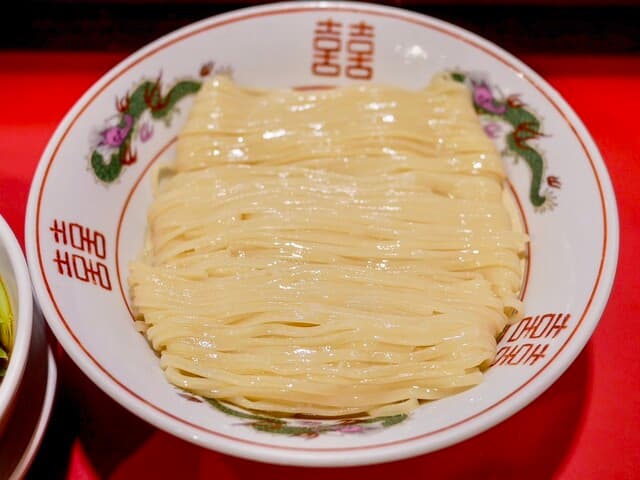 Kadoya Shokudo Souhonten: эталонный цукэмэн в Осаке