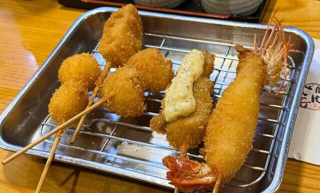 Kushi Mon Nishi Ya: рыбные кусияки и кусикацу