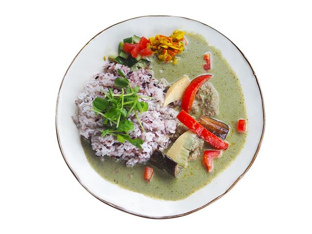 Spice Curry Maruse: креативные карри-сеты в Осаке