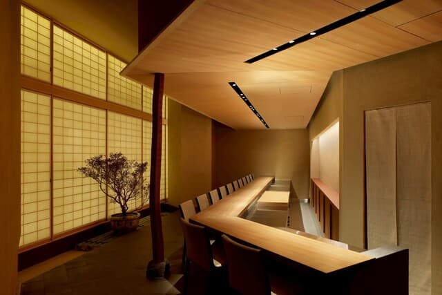 Noguchi Guran Gurin Osaka: современная кухня кайсэки