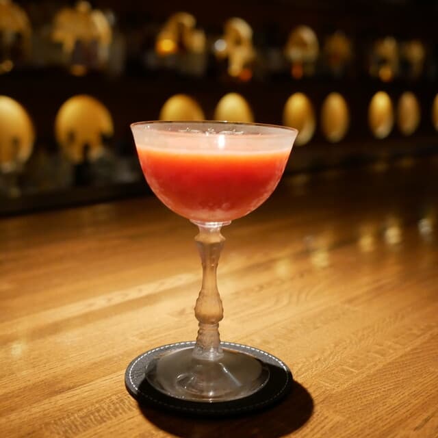 Laguna the Bar: авторские коктейли в дизайнерском интерьере